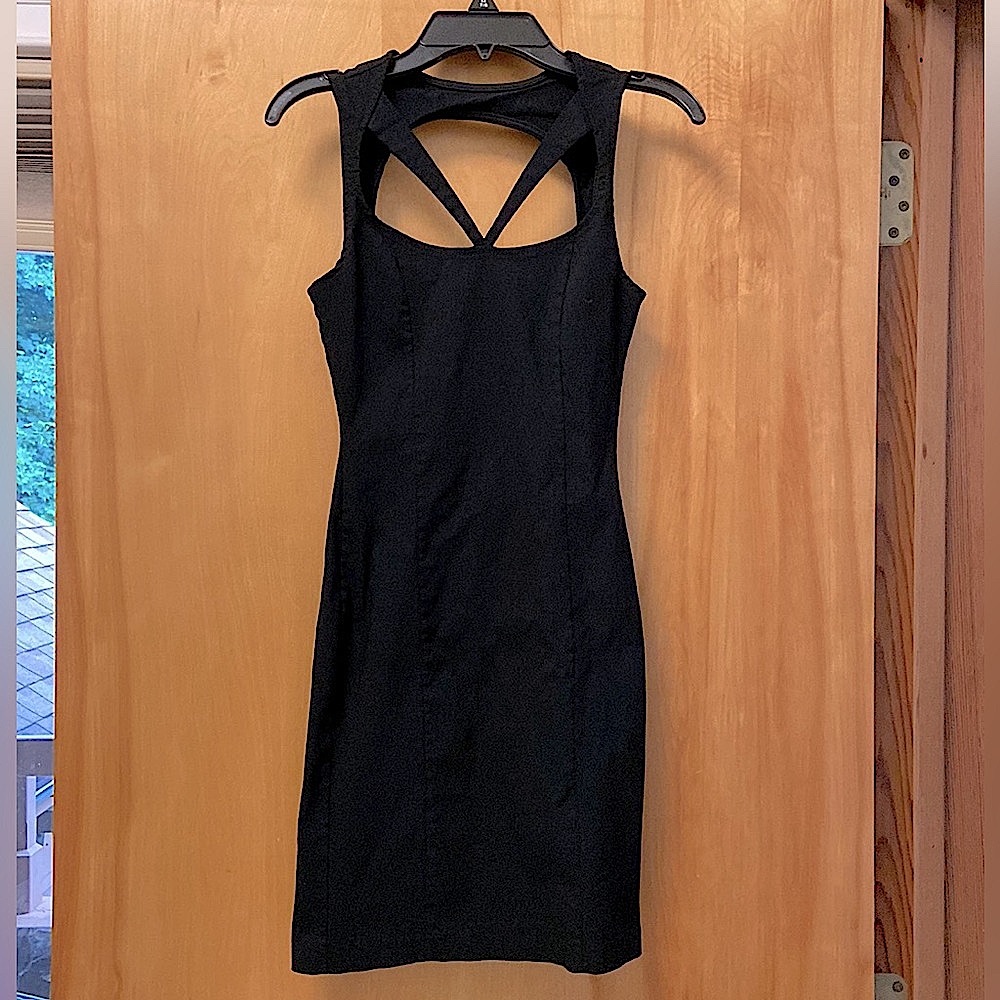 BLACK CUT OUT MINI DRESS~SM~UNIQUE BOLD STYLE - Picture 9 of 9